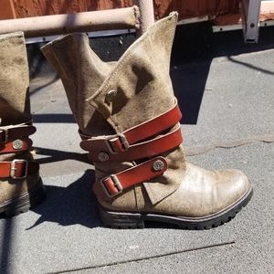 Blowfish NWT&Box midi slouch or fold over boot